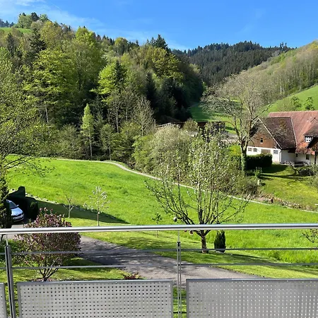 Ferienwohnung-blume Eg 2 公寓